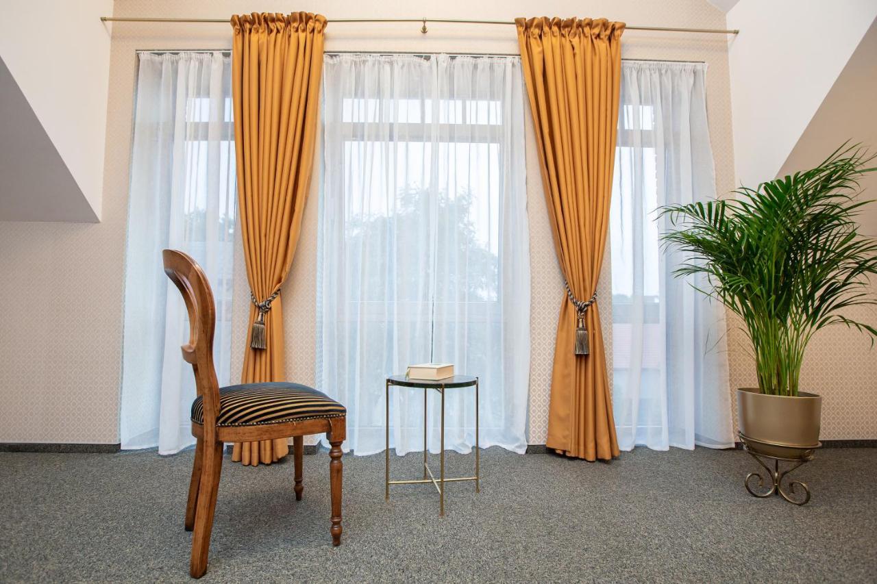 White Lily Apartment Klaipėda Eksteriør billede